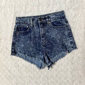 IRIS JEANS Acid Wash Denim Frayed Hem High Waisted Shorts